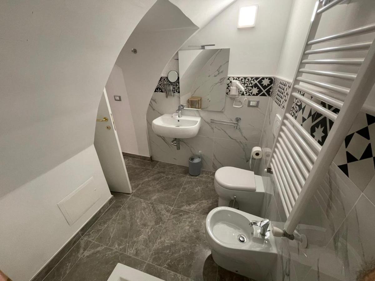 גלאטינה B&B Damapaga Palazzo Grappa מראה חיצוני תמונה
